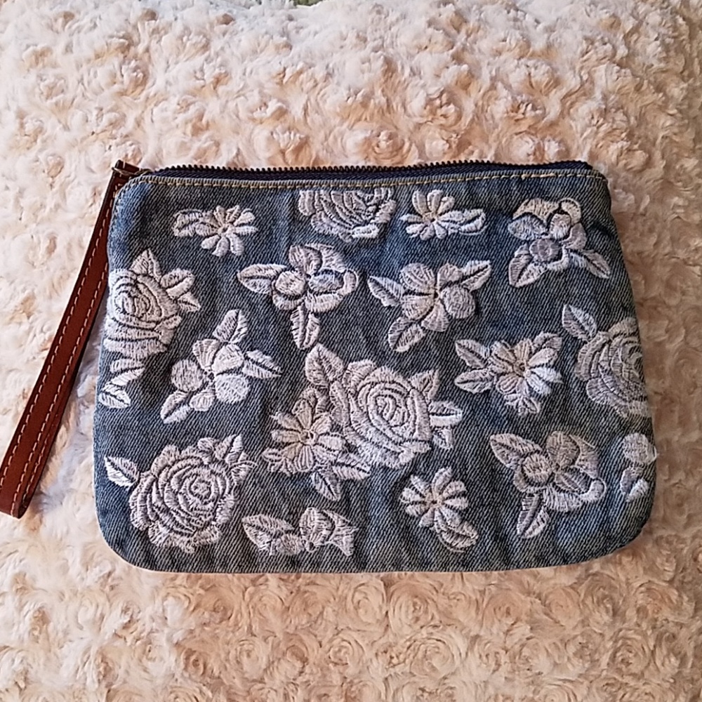 Patricia Nash clutch bag